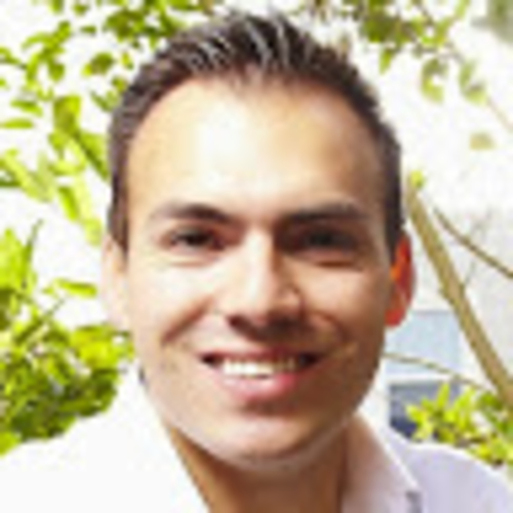 Meet your Posher, Carlos